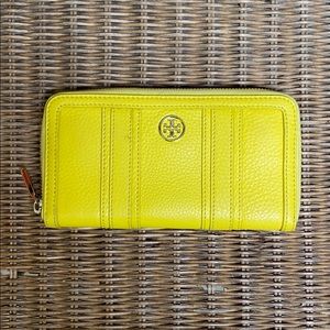 Tory Burch Soft Leather Wallet